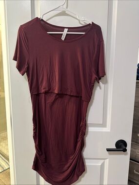 Women's Burgundy Nursing-Friendly Ruched Side Dress